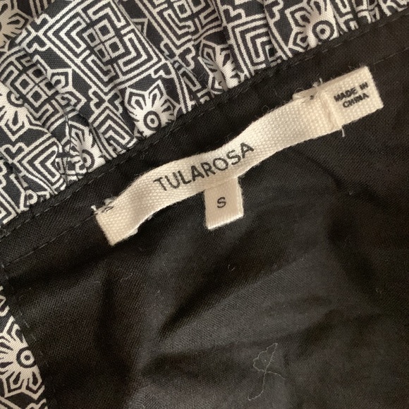 Tularosa Printed Off the Shoulder in Tile Black Size S - Picture 4 of 7